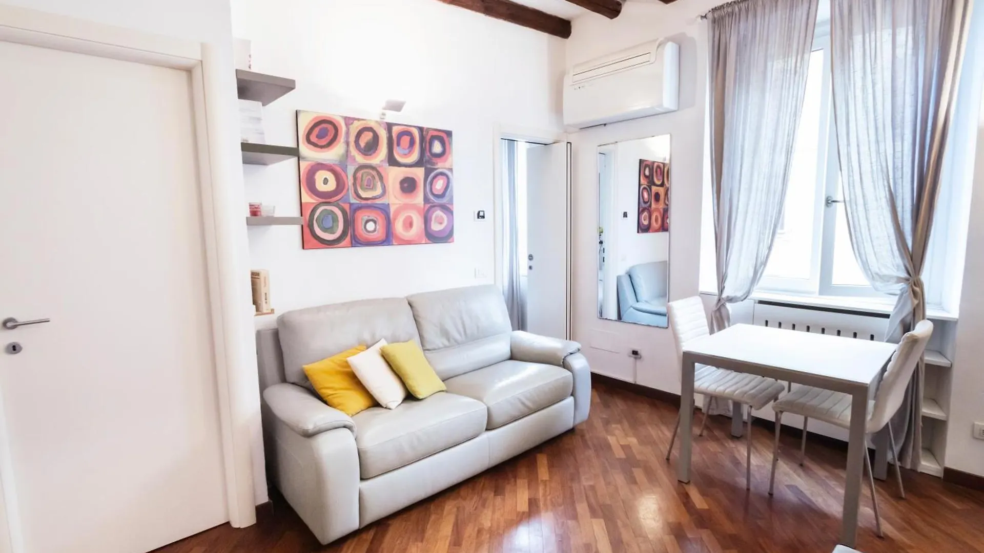 Apartmán Cosy And Bright Flat In The Heart Of Porta Venezia Milán