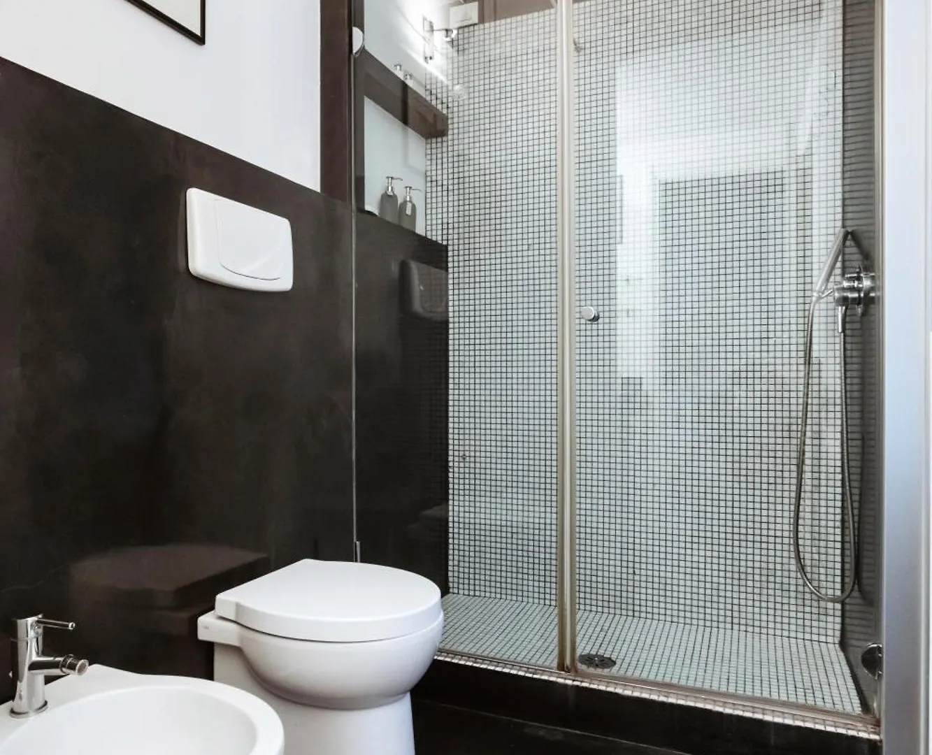 Cosy And Bright Flat In The Heart Of Porta Venezia Apartment Milan