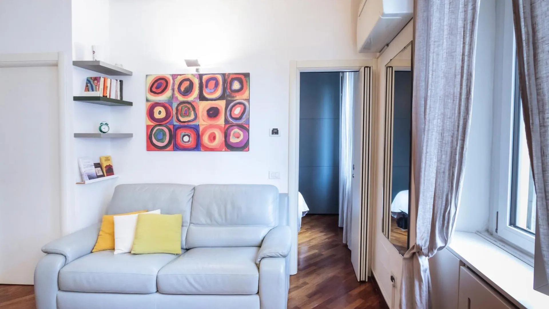 Cosy And Bright Flat In The Heart Of Porta Venezia Apartment Milan